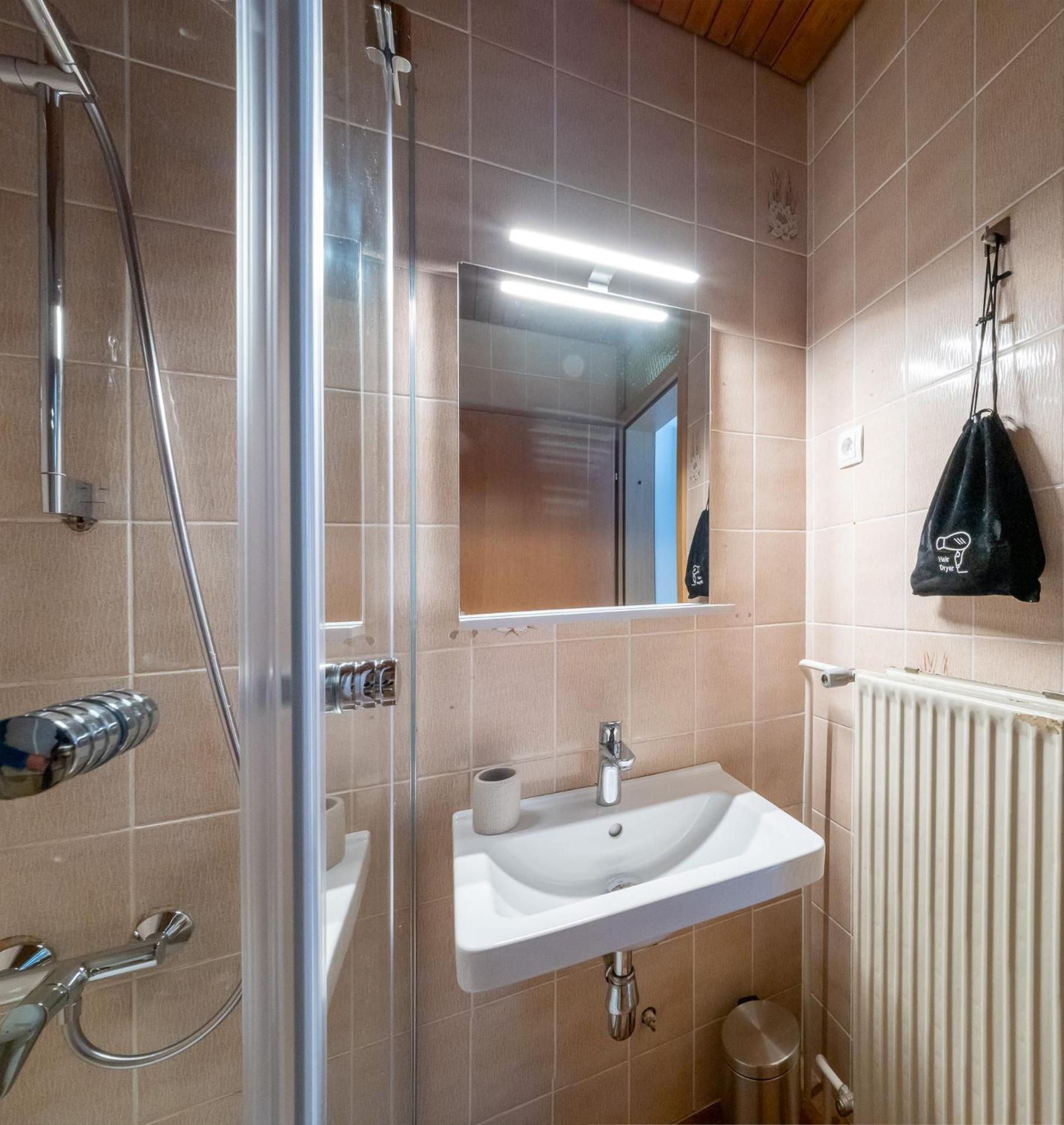 בוהין Apartments Skantar מראה חיצוני תמונה